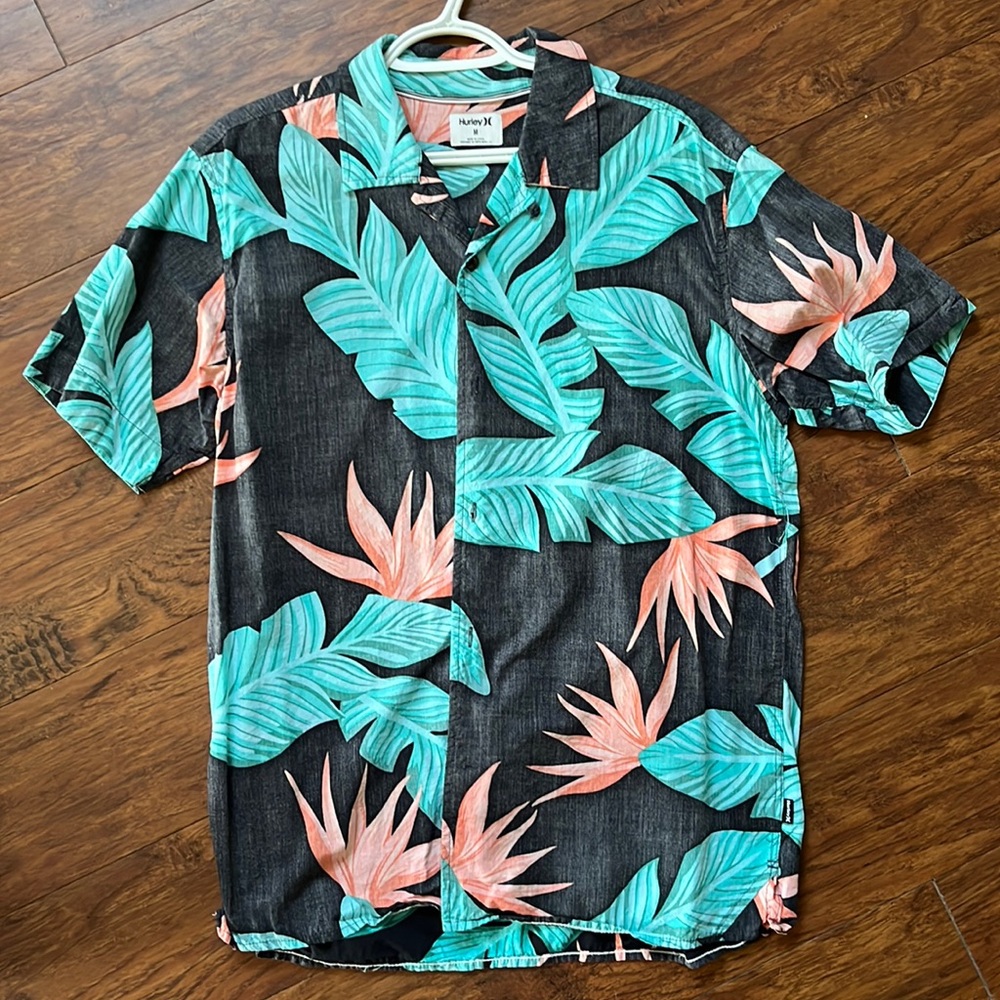 Men’s Hurley Button Down